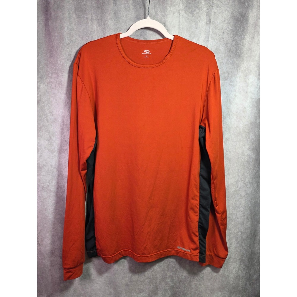 Brooks Mens Long Sleeve Athletic Shirt Orange XL Polyestr Spandx Running Workout